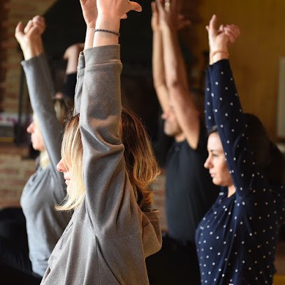 YOGA Drops, Cours de Yoga à Montbartier