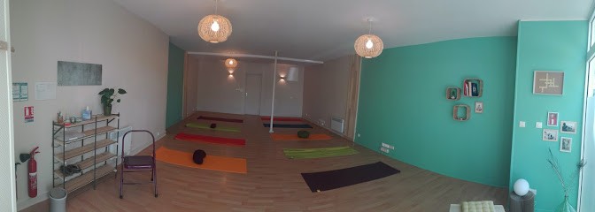 AUMUTOPIA, Cours de Yoga à Sauzé-Vaussais