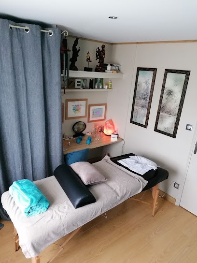 Reiki At Aum, Thérapeute Reiki à Neuville-en-Ferrain