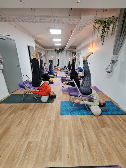 Maleema Studio, Cours de Yoga à Saint-Céré