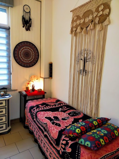 Lydie Desmarais Magnétiseuse Hypnotiseuse, Thérapeute Reiki à Armentières