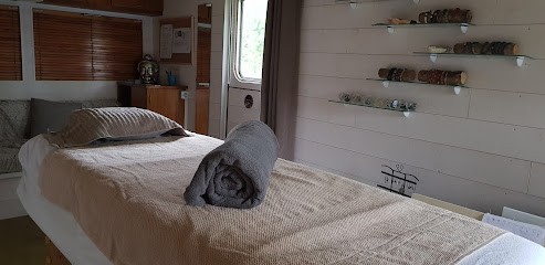 HENNI Estelle - ZEN'Estelle, Thérapeute Reiki à L'Écaille