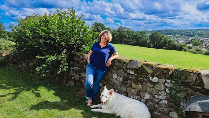 Christelle Leroux I Thérapeute Approche Transformationnelle I Gemmes...et Alors?, Thérapeute Reiki à Putanges-le-Lac