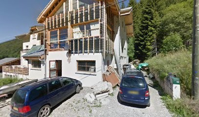 L'Ecuela Business Retreat near Morzine, in the French Alps, Cours de Yoga à Saint-Jean-d'Aulps