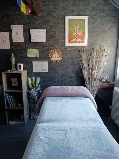 Maîtresse Reiki, Anne Godon, Thérapeute Reiki à Fussy