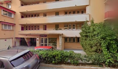 Armelle D.b. - Yoga Thérapie & Sophrologie -, Cours de Yoga à Villefranche-sur-Mer