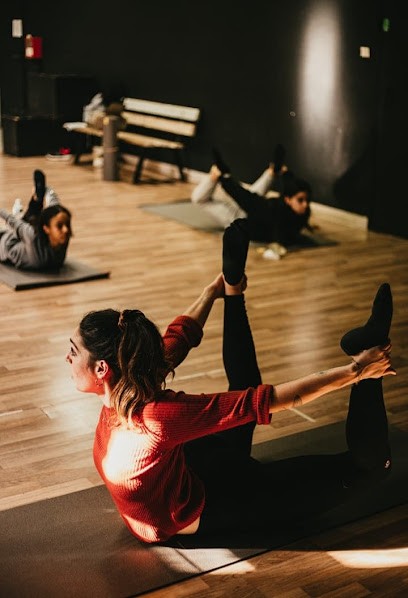 Arm Le Jardin Maison De Bien-Être : Yoga, Pilates, Boxe, Thérapies Et Événements, Cours de Yoga à Salon-de-Provence