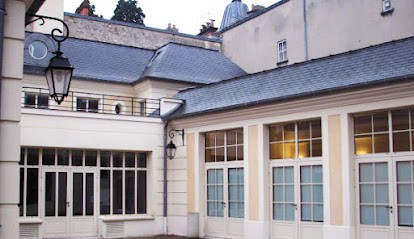 Practice Le Yoga, Cours de Yoga à Marnes-la-Coquette