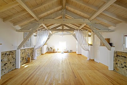 Gaia Tree - During Yoga And Pensions, Cours de Yoga à Saint-Étienne-d'Orthe