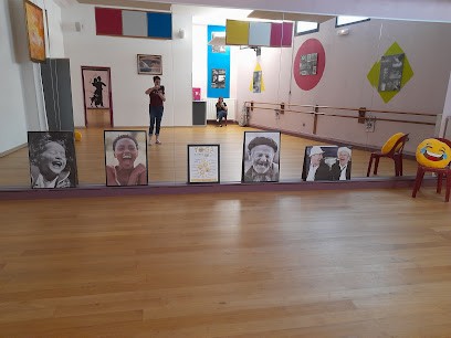 Le Yoga Du Rire Avec Céline Mdr, Cours de Yoga à Tarbes