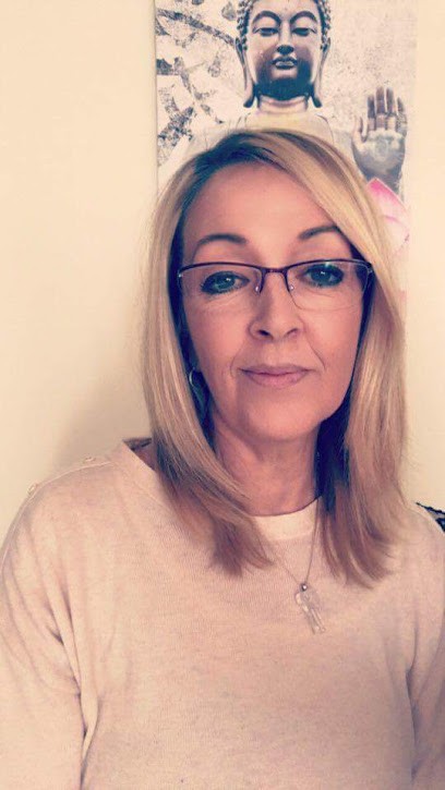 Nelly Casadei énergie soins divins, Thérapeute Reiki à Montesquieu-des-Albères