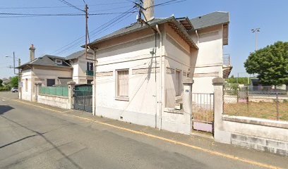 Marie Martinet, Cours de Yoga à Soues
