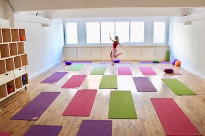 La Lila, Cours de Yoga aux Lilas