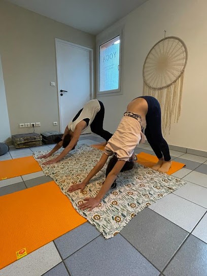 Yoga Lumière Laurie Roumesy E.i, Cours de Yoga à Septème