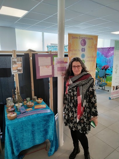 Nadege Ziegler Praticienne REIKI ,LAHOCHI Et Bien-être, Thérapeute Reiki à Razac-sur-l'Isle