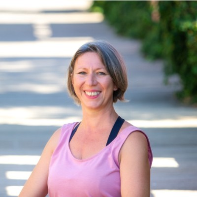 Yoga Six Fours Les Plages, La Seyne Sur Mer Zenny Florence Hague, Cours de Yoga à Six-Fours-les-Plages