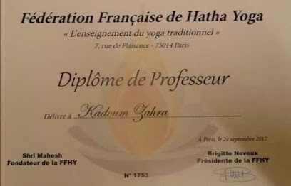 Kadoum Zahra, Hypnose, Yoga, Thérapie Brève Systémique., Cours de Yoga à Longeville-lès-Saint-Avold