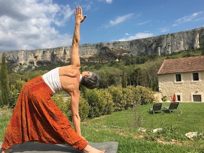 Mara Yoga, Cours de Yoga à Lioux