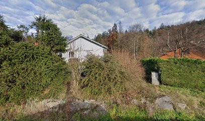 Delphine Naudet - Professeur De Yoga Et Sonothérapeute, Cours de Yoga à Saint-André-de-Boëge
