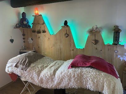 Christelle Vernaz réflexologie reiki, Thérapeute Reiki à Féternes