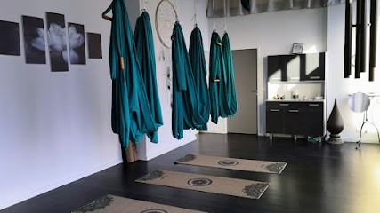 S'wings Up - Yoga Aérien, Cours de Yoga à Plouay