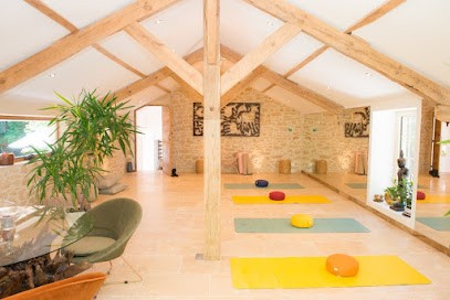 Yoga Loft Retreat, Cours de Yoga à Sauveterre-la-Lémance