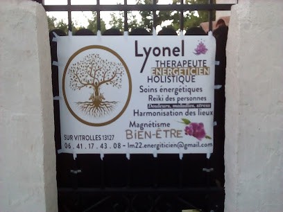 Lyonel-Maitre enseignant Reiki Soins Energétiques-Barreur de feu-Hypnose-Massage-Medium, Thérapeute Reiki à Vitrolles