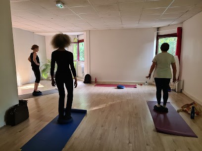 New Balance Montigny-Le-Bretonneux, Cours de Yoga à Montigny-le-Bretonneux