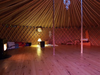 Anâhata Tantra Yoga - Développement humain : Kundalini yoga, Thérapie holistique, Biodanza, Cours de Yoga à Villegailhenc