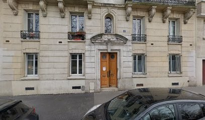 Cécile Collard Reiki Coach de vie Soins énergétiques Bien être Magnétiseur La Trame Paris 19, Thérapeute Reiki à Paris 19