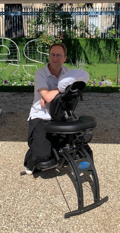 Oliver Christie, Thérapeute Reiki à Bourges