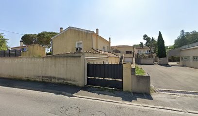Ecole Of Yoga La Narmada, Cours de Yoga à Saint-Saturnin-lès-Avignon