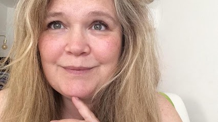 Caroline Speich, thérapeute énergéticienne, maître Reiki enseignante, Thérapeute Reiki à Courbevoie