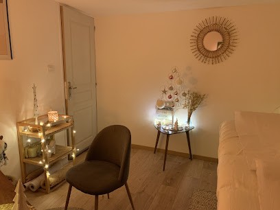 Aurélie LEPAGE - Les Mains Dorées, Thérapeute Reiki à Courtemaux