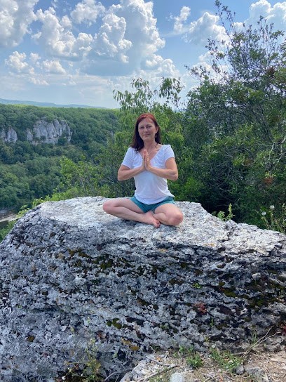 Le Chant Du Silence Laurence Blaise - Yoga Et Sonothérapie, Cours de Yoga à Saint-Laurent-d'Agny
