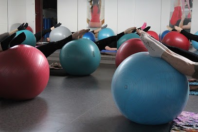 Association Pilates Attitude - Instructor Method Pilates Depuis 15 Ans, Studio de Pilates à Villenave-d'Ornon