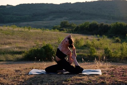La Maison Des Saules Yoga Et Dessin Sur Alençon Et Le Chevain, Cours de Yoga à Ancinnes