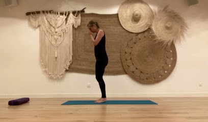 Yoga Prénatal - Postnatal - Yoga De La Femme -, Cours de Yoga à Rezé