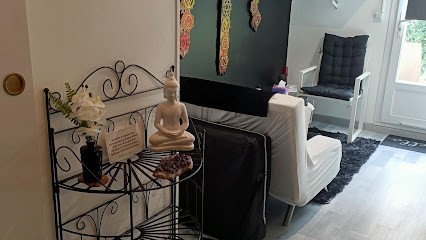 Yana Mickaël By Karine Karoubi, Thérapeute Reiki à La Crau