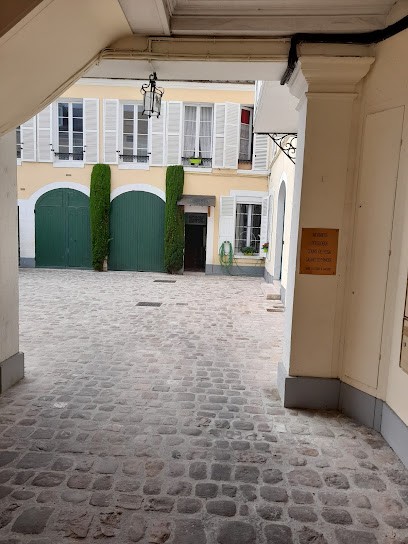 Sandra Pilates Yoga, Cours de Yoga à Montargis