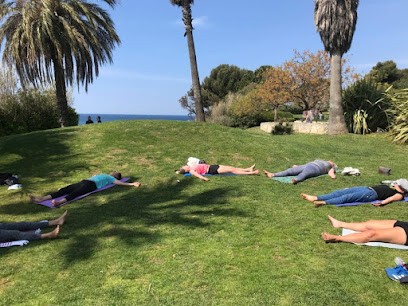 Yoga Six Fours - Amélie Antouard, Cours de Yoga à Six-Fours-les-Plages