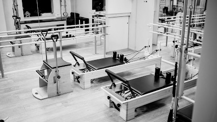 Eugenia Nanni -, Studio de Pilates à Saint-Mandé