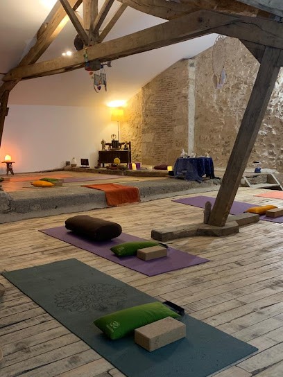 Yoga Satya, Cours de Yoga à Vaunac