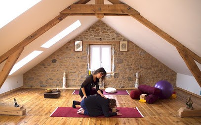 Yoga Lozère - Florence, Cours de Yoga à Peyre en Aubrac