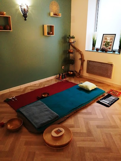 Nada Atma - Nadège Van Mechelen, Cours de Yoga à Miribel