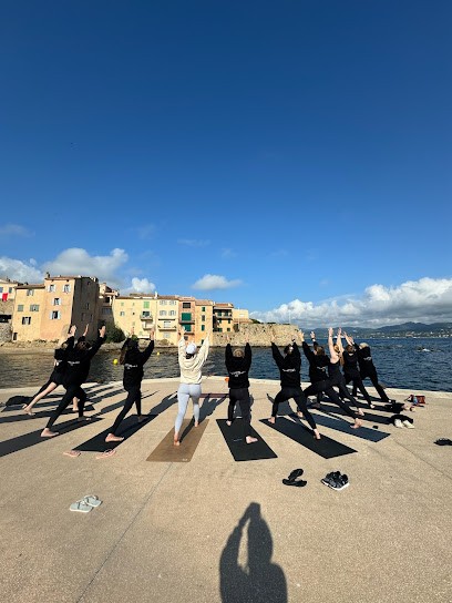 Amulya Yoga, Cours de Yoga à Ramatuelle